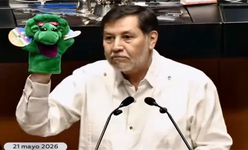 Noroña desata escándalo con una Baby Bop en el Congreso y convierte la sesión en guerra Noroña desata escándalo con una Baby Bop en el Congreso y convierte la sesión en guerra