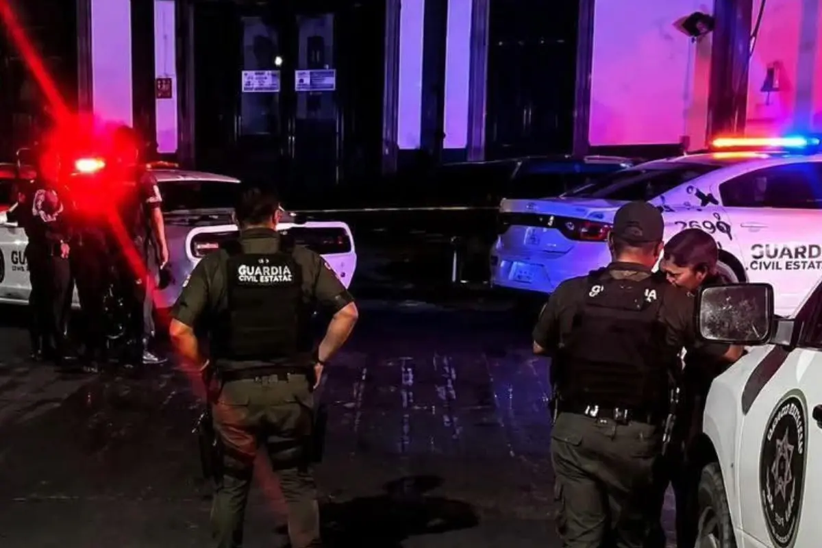  Ataque armado en bar “La Bamba” deja dos muertos y desata terror en el Centro Histórico de SLP 