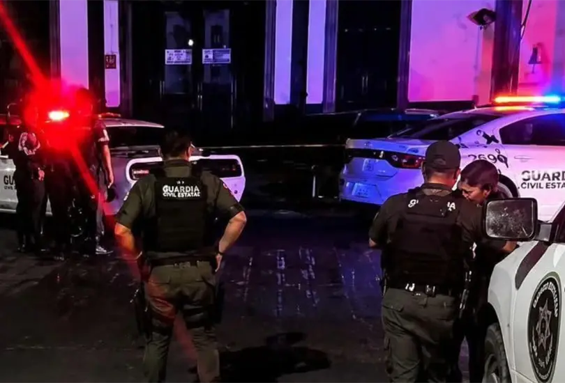 Ataque armado en bar "La Bamba" deja dos muertos y desata terror en el Centro Hist&oacute;rico de SLP