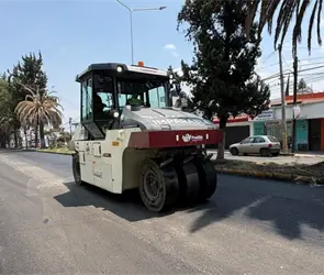 Rehabilitan avenida 5 de Mayo en Puebla con trabajos de pavimentaci&oacute;n