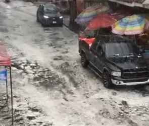 Caos por tormenta en CDMX: granizada, &aacute;rboles ca&iacute;dos y calles inundadas colapsan varias alcald&iacute;as
