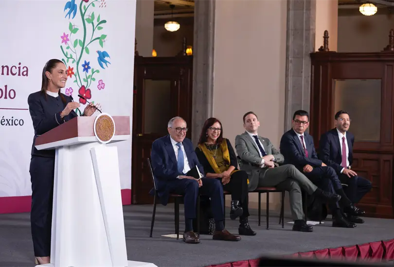 Sheinbaum inaugura megapuente en Colima y promete acabar con el caos vial