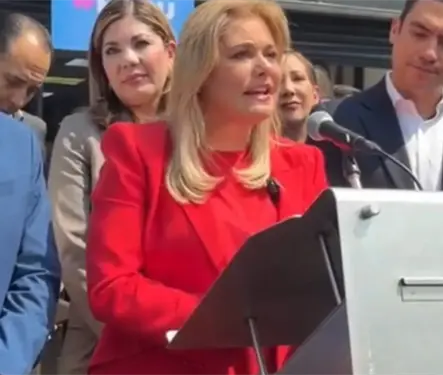 Maru Campos comparece en la FGR respaldada por Ricardo Anaya, Jorge Romero y legisladores panistas Maru Campos comparece en la FGR respaldada por Ricardo Anaya, Jorge Romero y legisladores panistas