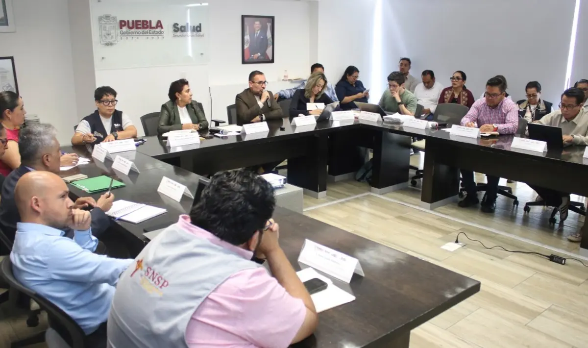 Autoridades de Puebla y la Federación iniciaron mesas de trabajo para fortalecer la coordinación en salud pública. Especial