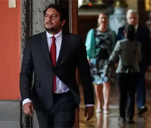 &iquest;Qu&eacute; le dijo? As&iacute; reaccion&oacute; AMLO al enterarse que su hijo quiere ser diputado