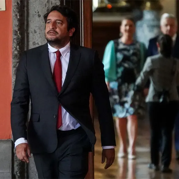 &iquest;Qu&eacute; le dijo? As&iacute; reaccion&oacute; AMLO al enterarse que su hijo quiere ser diputado