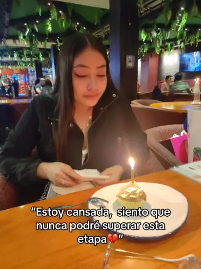 El círculo cercano de la estudiante asegura que el comportamiento violento de su pareja era visible incluso en reuniones sociales y encuentros con amigos, donde presuntamente ocurrían agresiones verbales y físicas frente a otras personas. RRSS.