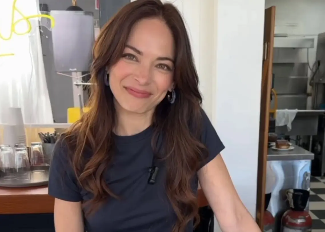Kristin Kreuk ha mantenido un perfil discreto respecto a su vida privada y la &uacute;nica relaci&oacute;n sentimental conocida p&uacute;blicamente fue con el actor canadiense Mark Hildreth.