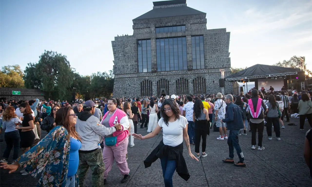  El programa contempla concursos de habilidades, rallys culturales y actividades familiares enfocadas en conectar a los visitantes con el museo y la historia del juego de pelota. 
