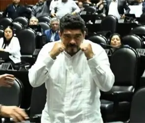 &iquest;Qui&eacute;n es Zenyazen Escobar, el diputado de Morena que ret&oacute; a golpes al legislador del PRI en el Congreso?