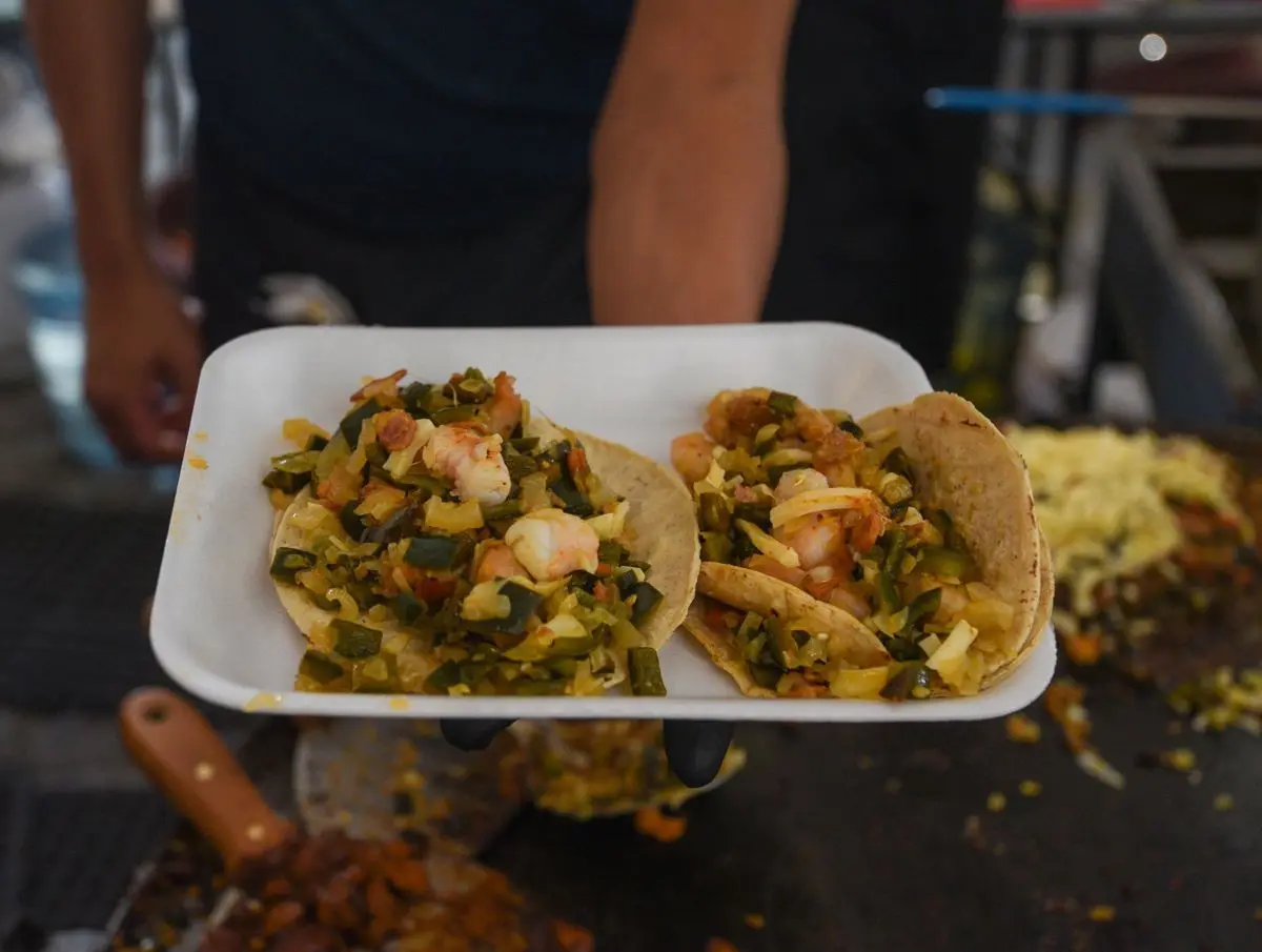 Habrá puestos con tacos de pastor, suadero, campechanos, carnitas y barbacoa, además de otros antojitos mexicanos que forman parte de la cultura culinaria del país. Cuartoscuro.
