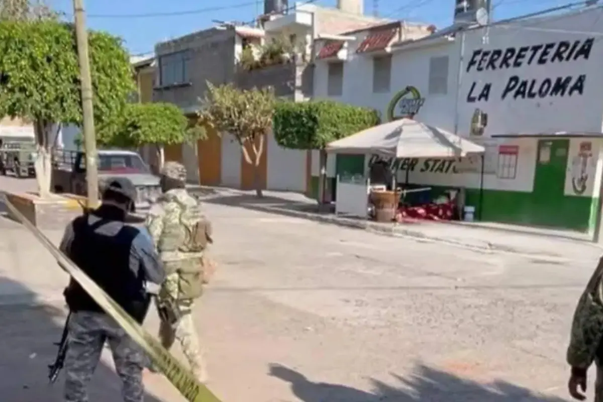  Las víctimas fueron atacadas a balazos cuando preparaban su puesto en la colonia La Loma. Los agresores escaparon y hasta el momento no hay detenidos. 