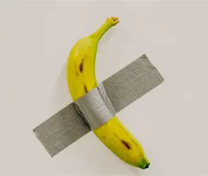 Roban el pl&aacute;tano de la obra Comedian, valuada en 6.2 mdd, de un museo en Francia