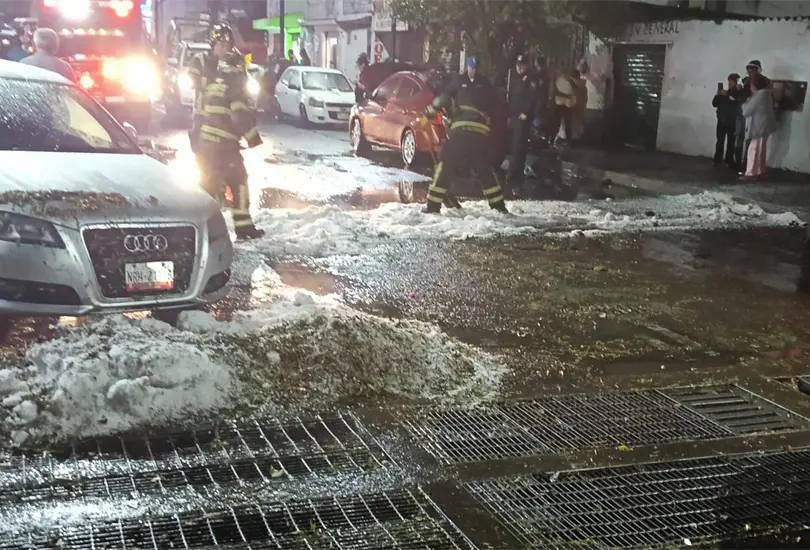 Videos muestran cómo quedó Cuajimalpa tras lluvias, granizo e inundaciones. Videos muestran cómo quedó Cuajimalpa tras lluvias, granizo e inundaciones.
