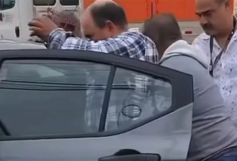 Vendedor de elotes es detenido tras obtener crédito de 600 mil pesos Vendedor de elotes es detenido tras obtener crédito de 600 mil pesos