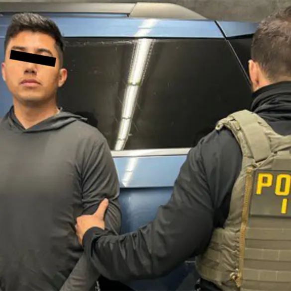 ICE detiene en California a exmilitar vinculado al caso Ayotzinapa