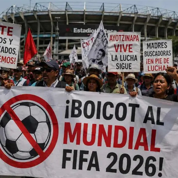 Entre el fervor y el caos: CNTE, Ayotzinapa y comerciantes ponen a prueba a la CDMX Entre el fervor y el caos: CNTE, Ayotzinapa y comerciantes ponen a prueba a la CDMX