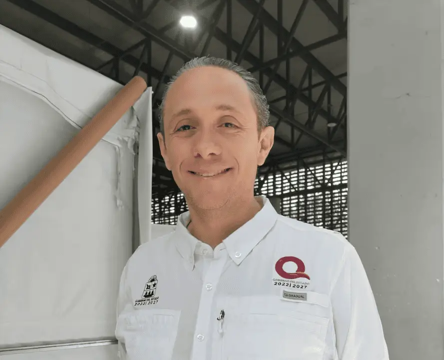 Las imágenes llamaron especialmente la atención porque Contreras Mercader se encontraba en una ubicación cercana al palco donde presenciaba el partido el presidente de Estados Unidos, Donald Trump X.