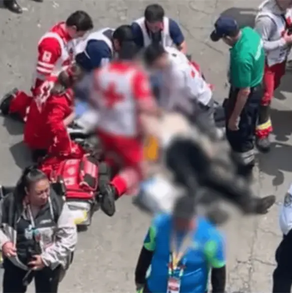 Reportan muerte de aficionado alemán previo a entrar al México-Sudáfrica en el Azteca; esto se sabe Reportan muerte de aficionado alemán previo a entrar al México-Sudáfrica en el Azteca; esto se sabe
