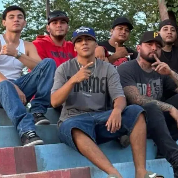 Desaparecen creadores de contenido de "Bola Costera" tras viajar de Nayarit a Mazatlán Desaparecen creadores de contenido de "Bola Costera" tras viajar de Nayarit a Mazatlán