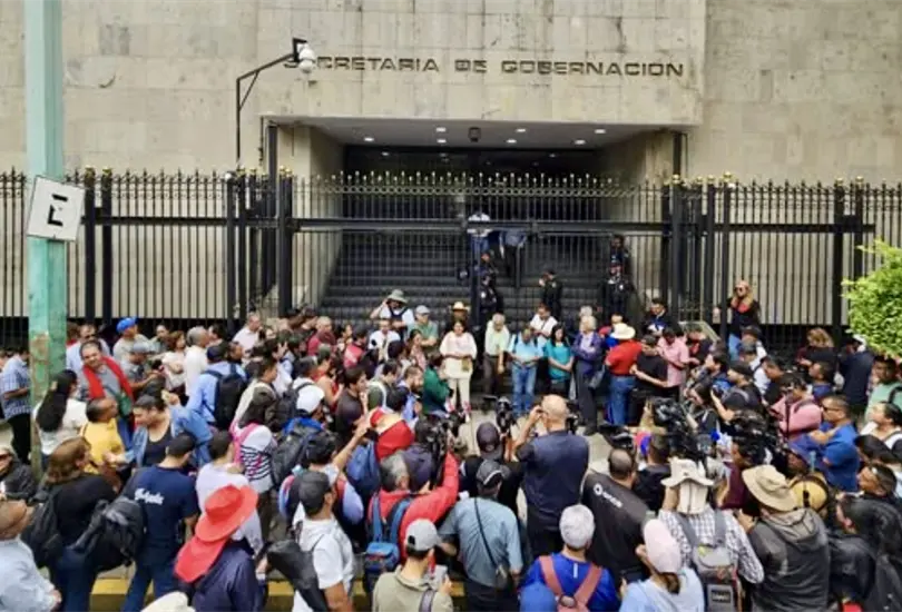 ¿Habrá protestas en el Mundial? CNTE reconoce avances con el Gobierno, pero deja en suspenso movilizaciones para la inauguración ¿Habrá protestas en el Mundial? CNTE reconoce avances con el Gobierno, pero deja en suspenso movilizaciones para la inauguración