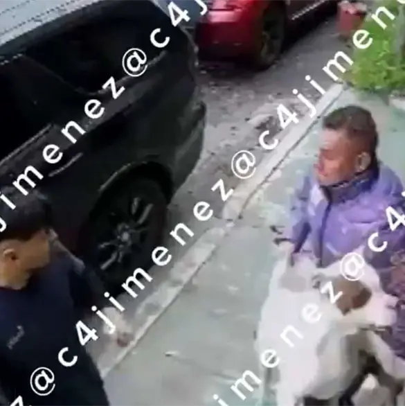 Exagente de Fiscalía golpea brutalmente a vecino y lo deja inconsciente en Neza Exagente de Fiscalía golpea brutalmente a vecino y lo deja inconsciente en Neza