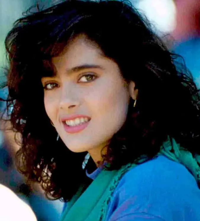 Su carrera en la televisión mexicana comenzó en 1988 con una participación en la telenovela 'Nuevo Amanecer', donde empezó a llamar la atención de productores y televidentes.<br> Su carrera en la televisión mexicana comenzó en 1988 con una participación en la telenovela 'Nuevo Amanecer', donde empezó a llamar la atención de productores y televidentes.<br>