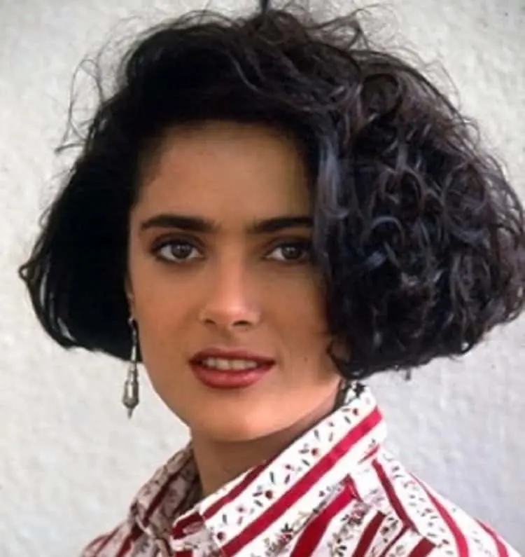La fama nacional llegó poco después gracias a su protagónico en 'Teresa', una de las telenovelas más populares de finales de los años ochenta, que la convirtió en una de las actrices jóvenes más reconocidas de México. La fama nacional llegó poco después gracias a su protagónico en 'Teresa', una de las telenovelas más populares de finales de los años ochenta, que la convirtió en una de las actrices jóvenes más reconocidas de México.