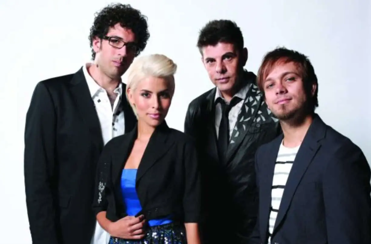 Su versatilidad la llevó a desempeñarse como asesora, jueza y coach en programas como 'La voz kids México' y 'Pequeños gigantes'.