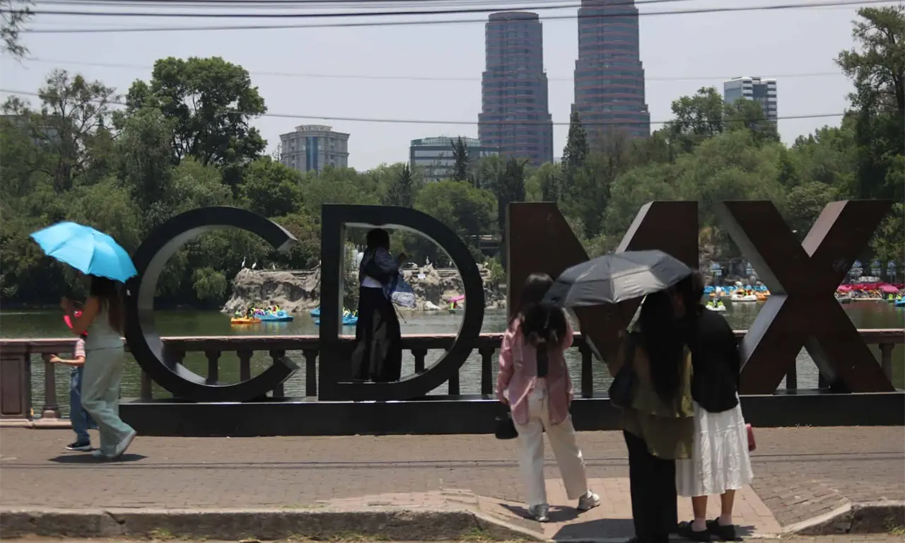  La nueva aplicación oficial de Chapultepec permite ubicar museos, baños, estacionamientos, rutas y actividades en tiempo real desde el celular. 