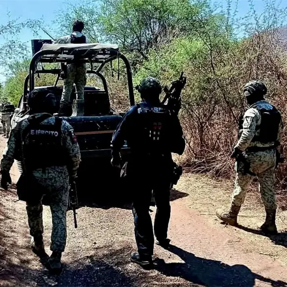 CJNG activa explosivos contra el Ejército en Michoacán: tres militares resultan gravemente heridos CJNG activa explosivos contra el Ejército en Michoacán: tres militares resultan gravemente heridos