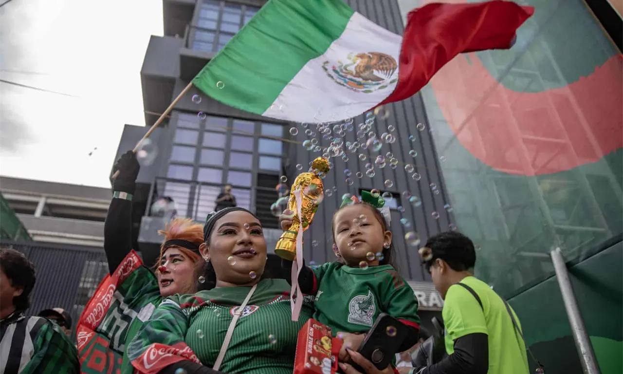  Tras la suspensión de actividades que se registró durante la inauguración del torneo, ahora la atención se concentra en el encuentro entre México y Corea del Sur. 