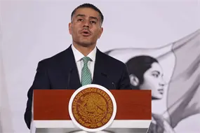 Harfuch niega protecci&oacute;n federal a Rocha Moya y a exfuncionarios acusados por EE.UU.