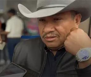 Diputado del PT, Tom&aacute;s Zavala, desata pol&eacute;mica por reloj de m&aacute;s de 400 mil pesos: "Yo puedo lucir lo que quiera"