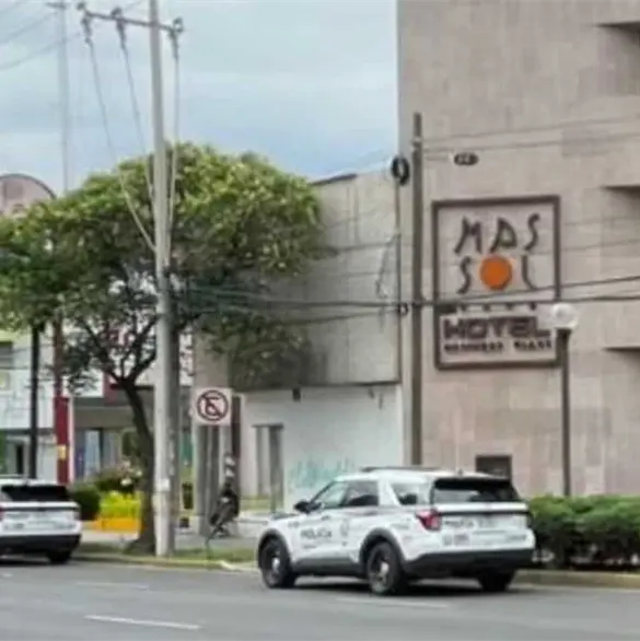 Hallan a hombre muerto con un disparo en la cabeza dentro del hotel Más Sol en Coyoacán Hallan a hombre muerto con un disparo en la cabeza dentro del hotel Más Sol en Coyoacán
