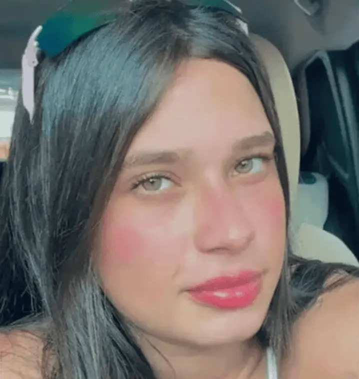 Uno de los aspectos que más ha impactado a la opinión pública es que algunas personas detectaron la ausencia de la cuerda de seguridad antes de que María Eduarda fuera lanzada. RRSS.