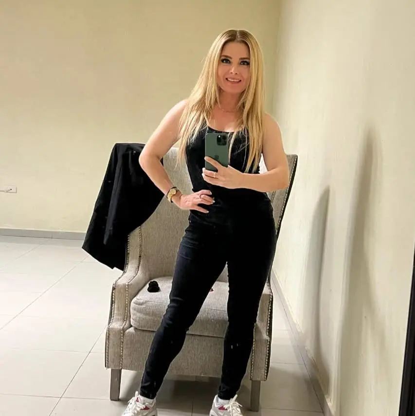 Silvia explicó que había manifestado su interés por incursionar en las telenovelas, pero aseguró que decidió abandonar ese objetivo tras esa experiencia.
