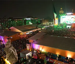 Noche hist&oacute;rica en el Z&oacute;calo: as&iacute; se vivi&oacute; la celebraci&oacute;n por el triunfo de la Selecci&oacute;n Mexicana 