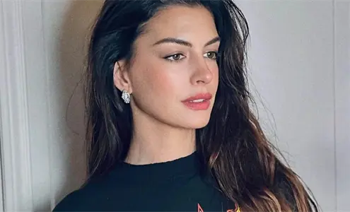 Este es el antes y después de Anne Hathaway Este es el antes y después de Anne Hathaway