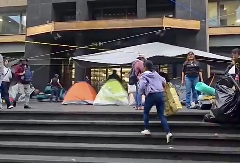 ¿Terminan las protestas? CNTE retira plantón en CDMX tras 19 días de movilizaciones ¿Terminan las protestas? CNTE retira plantón en CDMX tras 19 días de movilizaciones