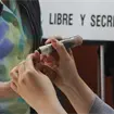 Morena perfila a sus favoritos para las elecciones de 2027: qui&eacute;nes lideran las encuestas en las 17 gubernaturas