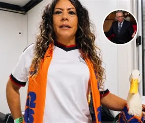 Familia del pato Merl&iacute;n rechaza invitaci&oacute;n de Salinas Pliego al partido de M&eacute;xico y se va con Televisa
