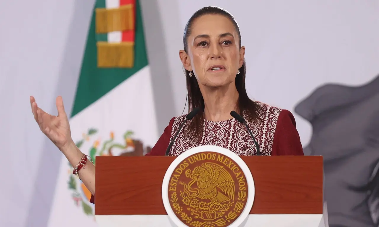  Sheinbaum aclara que 800 mdp son para escuelas y no para CNTE 