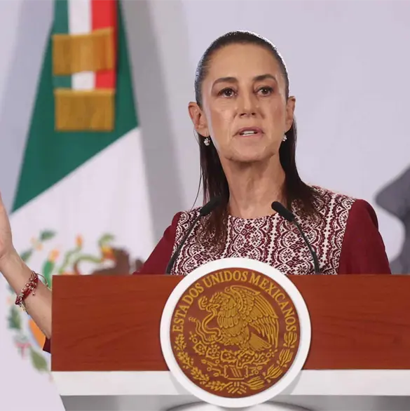 Es para la educación: Sheinbaum aclara que 800 mdp en Oaxaca son para escuelas y no para la CNTE Es para la educación: Sheinbaum aclara que 800 mdp en Oaxaca son para escuelas y no para la CNTE