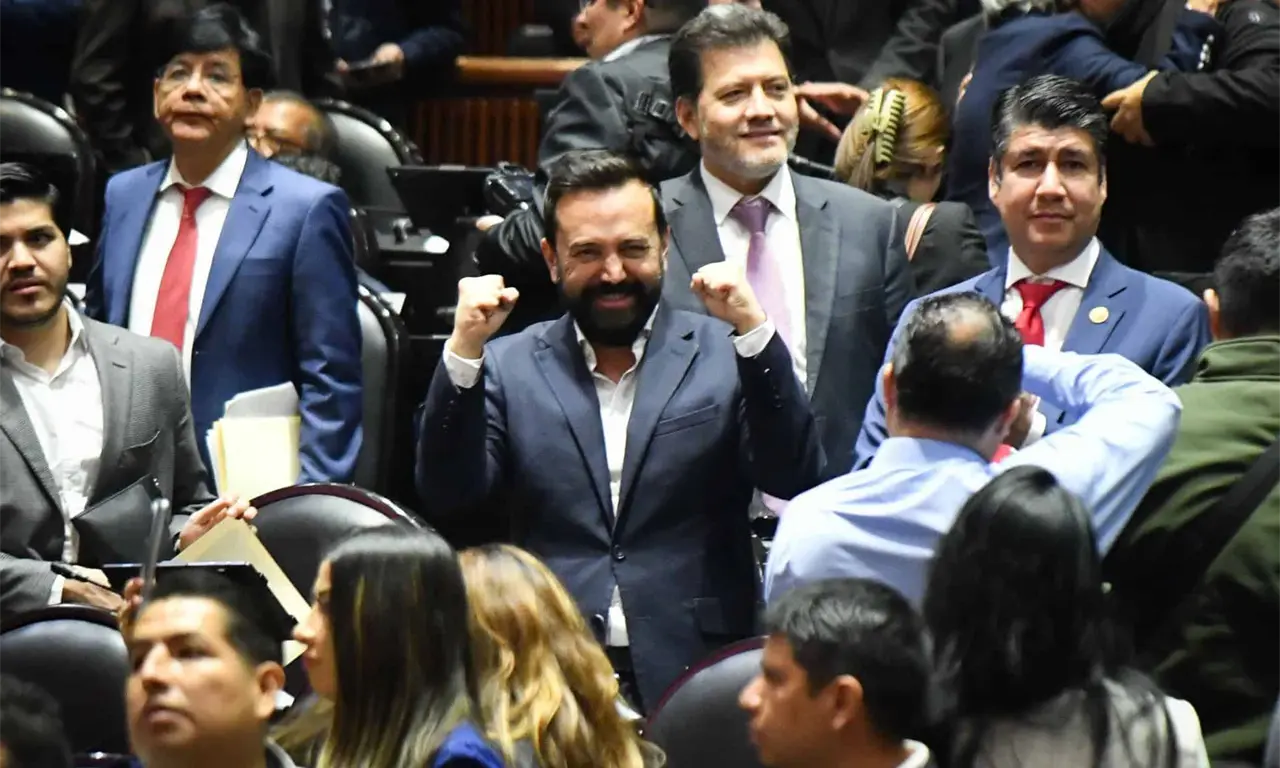  Morena ya mueve sus fichas para Cuauhtémoc y Arturo Ávila levanta la mano. 
