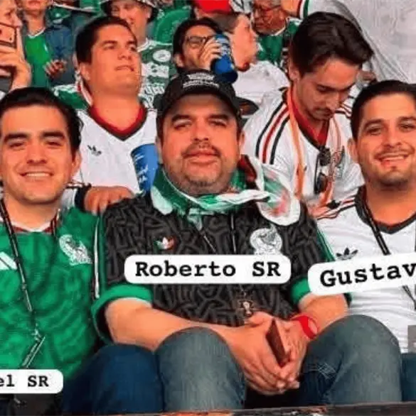 En Zona VIP de 350 mil pesos: alcalde morenista de Tantoyuca y su hermano presumen asistencia al Mundial 2026 En Zona VIP de 350 mil pesos: alcalde morenista de Tantoyuca y su hermano presumen asistencia al Mundial 2026