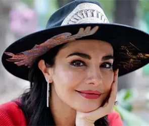Este es el antes y despu&eacute;s de Martha Higareda