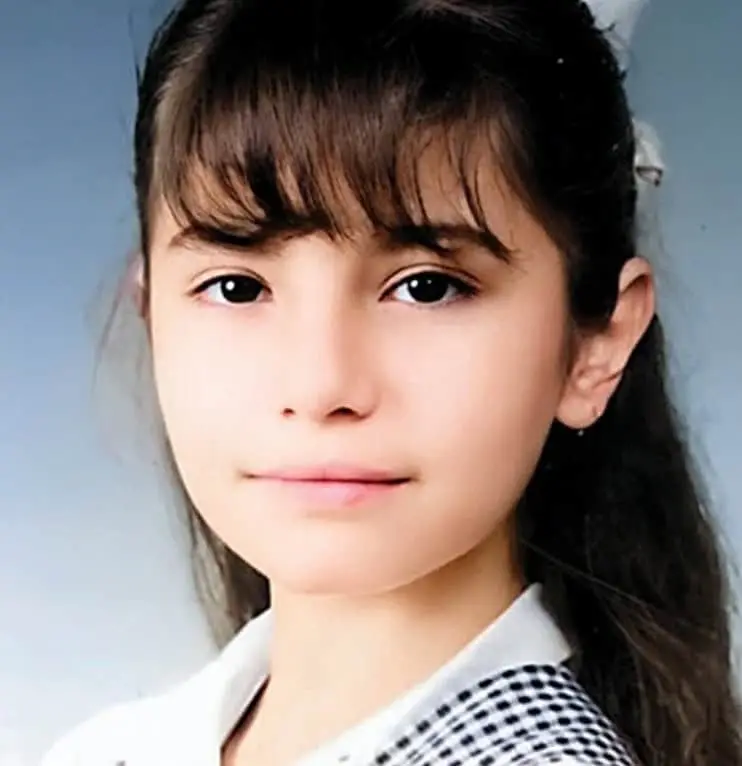 Martha Higareda nació el 24 de agosto de 1983 en Villahermosa, Tabasco, dentro de una familia vinculada al mundo artístico.