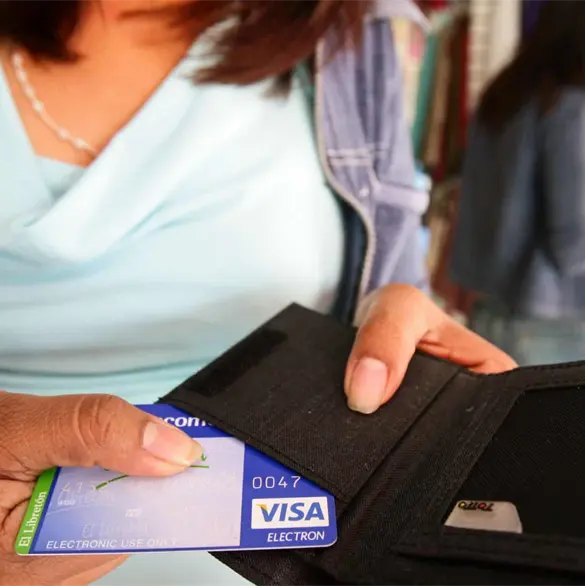 SAT 2026: &iquest;Qu&eacute; tanto dinero puedes tener en tu tarjeta de d&eacute;bito?