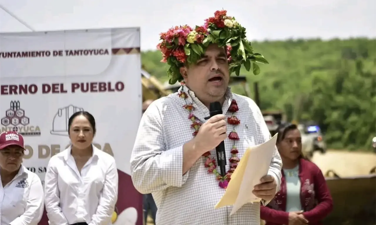  En Zona VIP de 350 mil pesos: alcalde morenista de Tantoyuca y su hermano presumen asistencia al Mundial 2026 